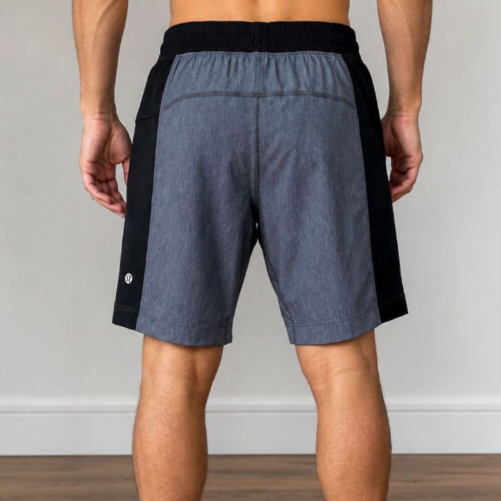 Men Lululemon T.H.E. Short 11" Heathered Dark Gray Size Medium Running Athletic